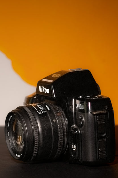Nikon F-601 BODY